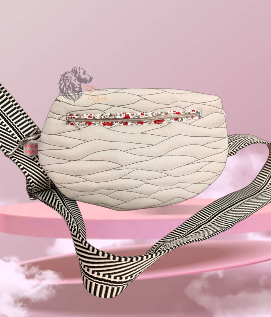 Bauchtasche / Umhängetasche / Crossbody Bag