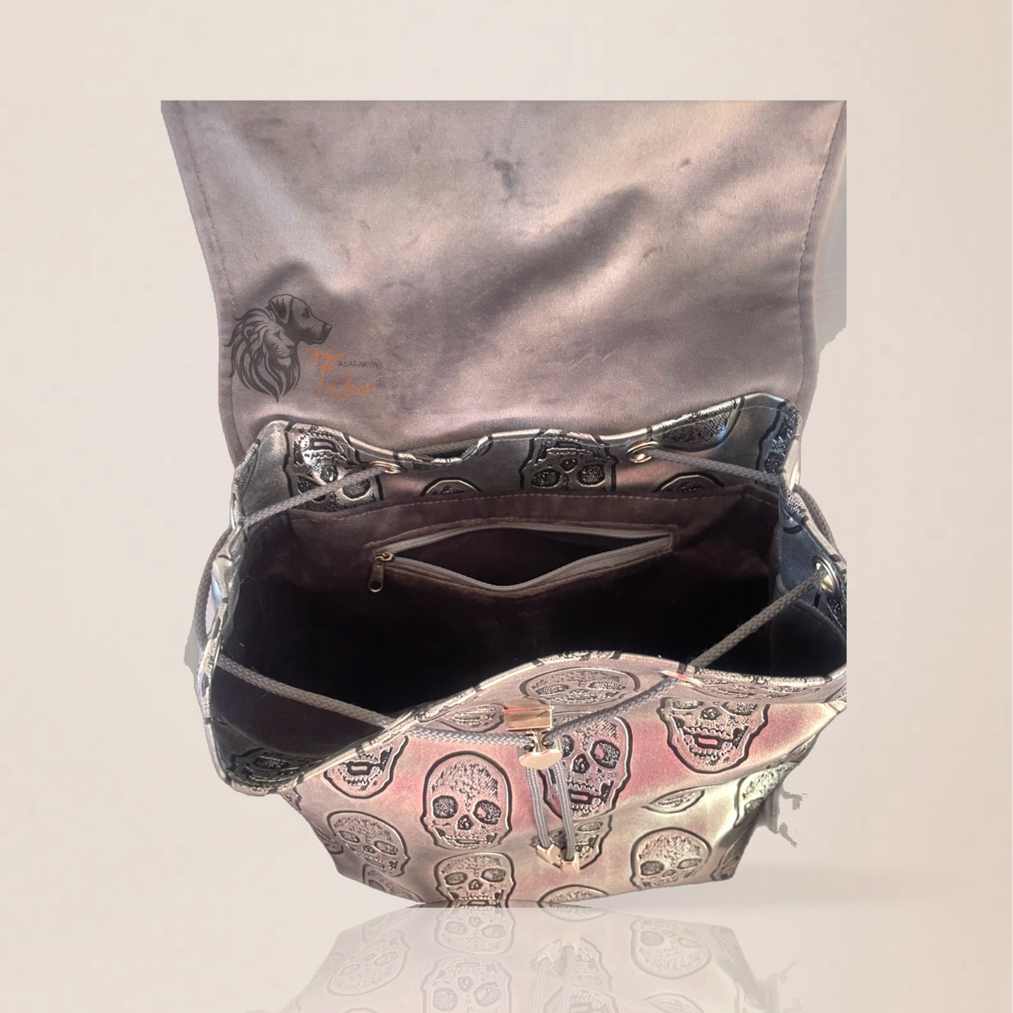 Moderner City Rucksack, City Backpack. Skull
